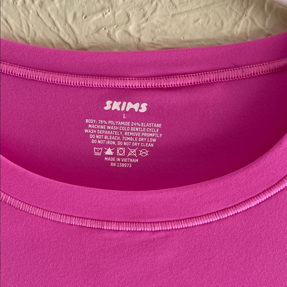 SKIMS Fits Everybody Long Sleeve Crew Neck Maxi Dress, Neon Orchid Pink, Size L - Picture 8 of 14